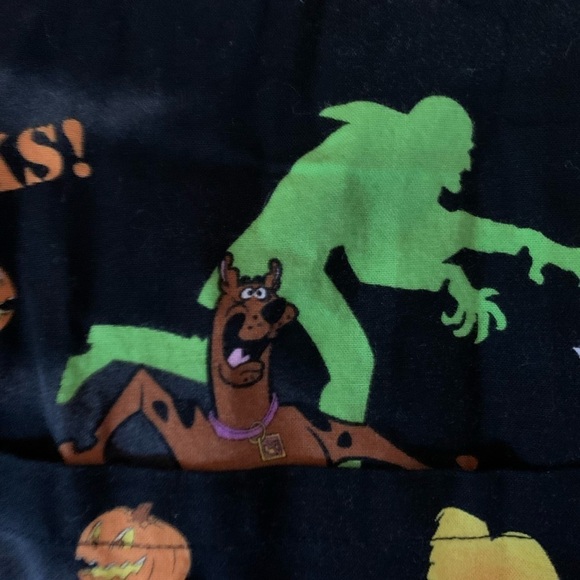 Scooby-Doo! Halloween scrub top small pockets black medical creepy bats fall - Picture 6 of 9
